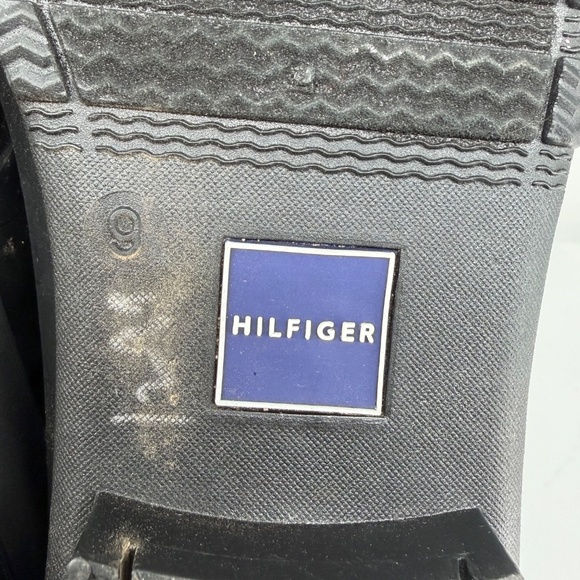 Tommy Hilfger Women's Rain Boots Black Buckle Tie Gold 9M Waterproof Short - Picture 14 of 14